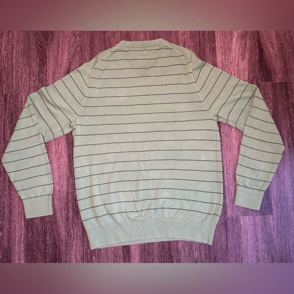 Tommy Hilfiger Men's Green and Blue Jumper Size M - Picture 6 of 7